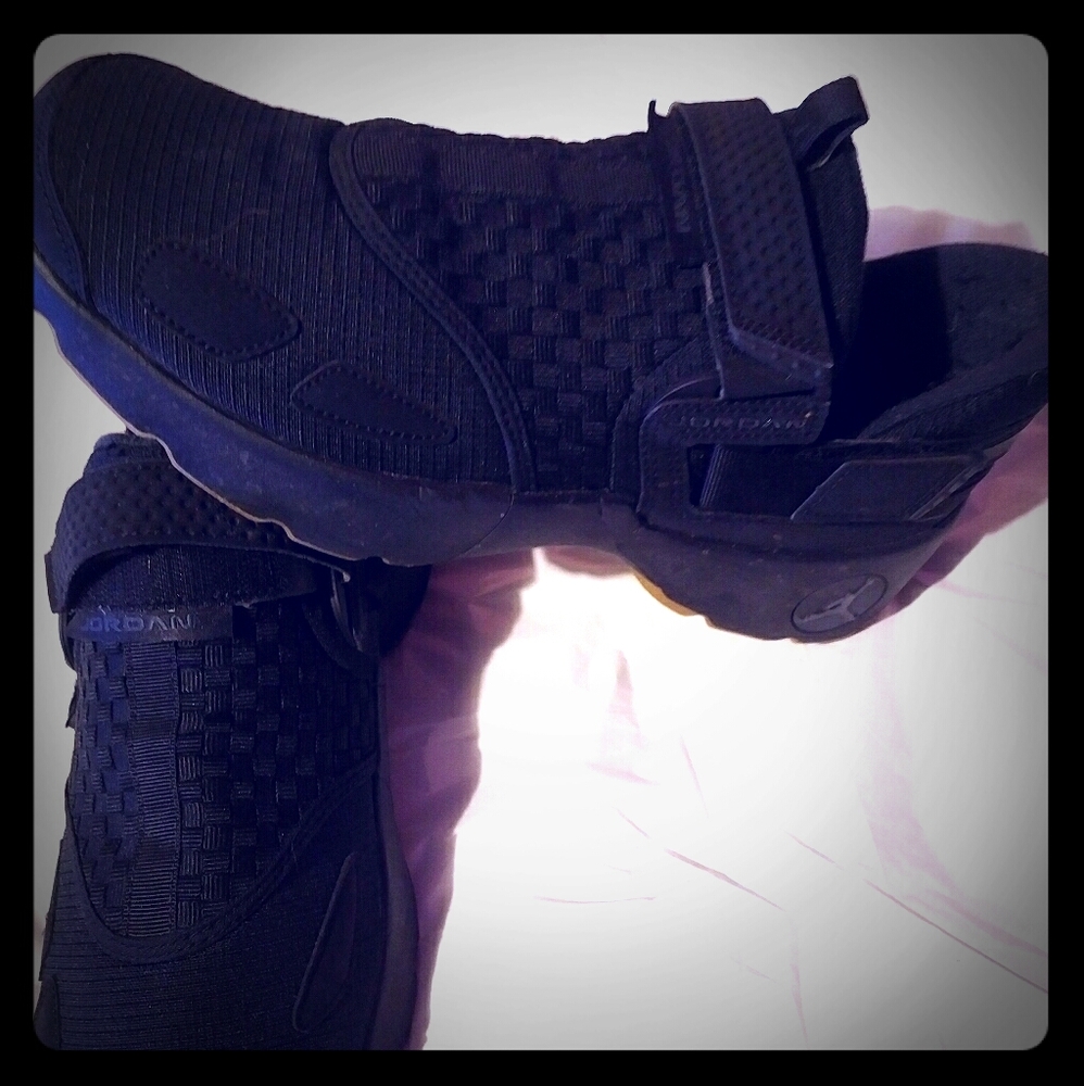 Jordan Trunner LX
